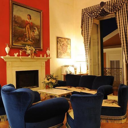 Residenza D'Oria B&B Фоджиа Экстерьер фото