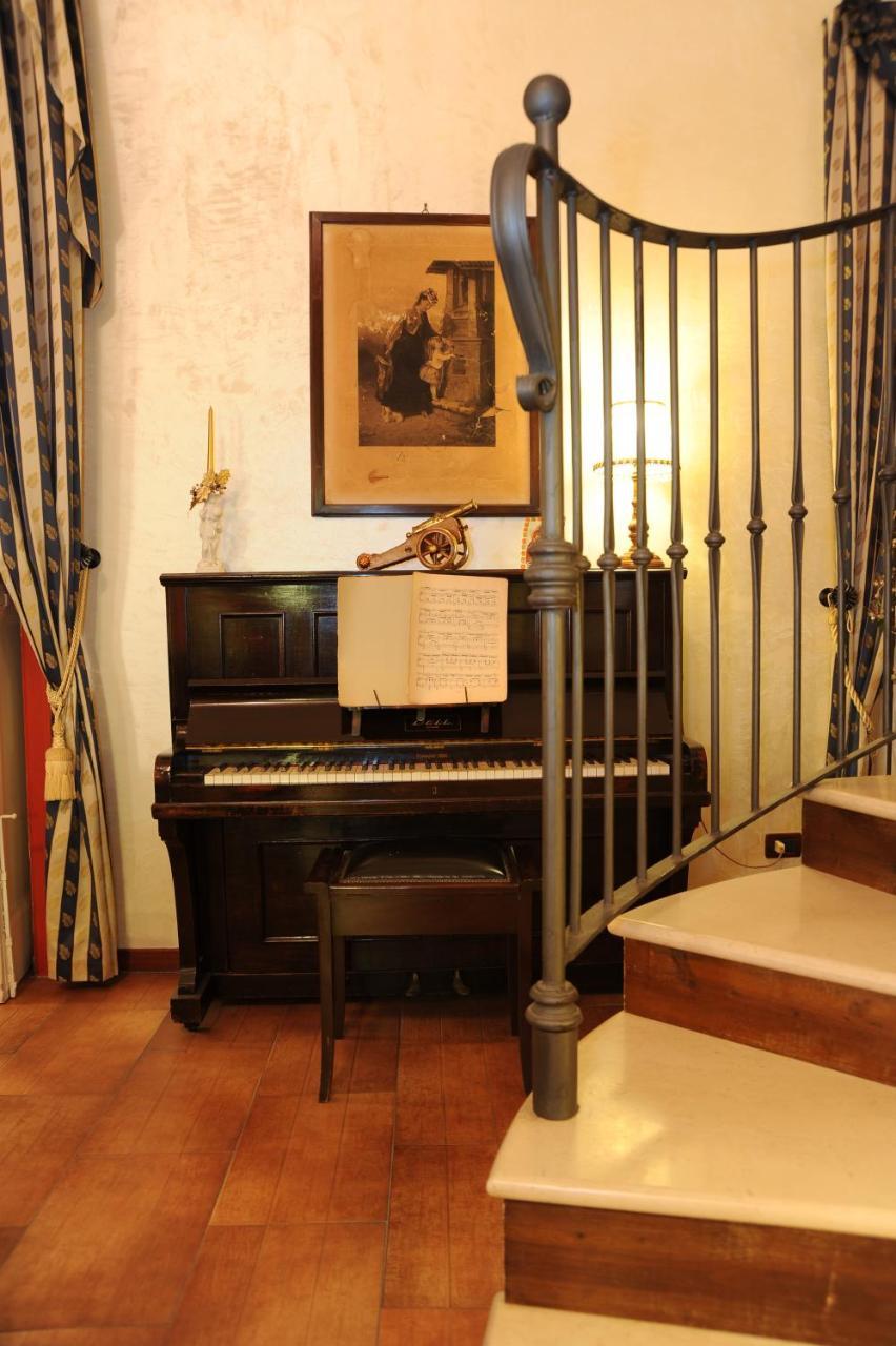 Residenza D'Oria B&B Фоджиа Экстерьер фото