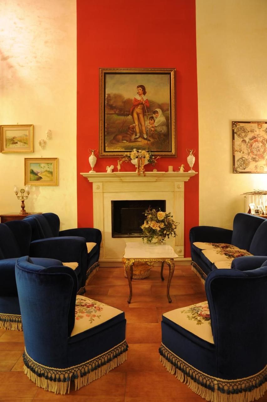 Residenza D'Oria B&B Фоджиа Экстерьер фото