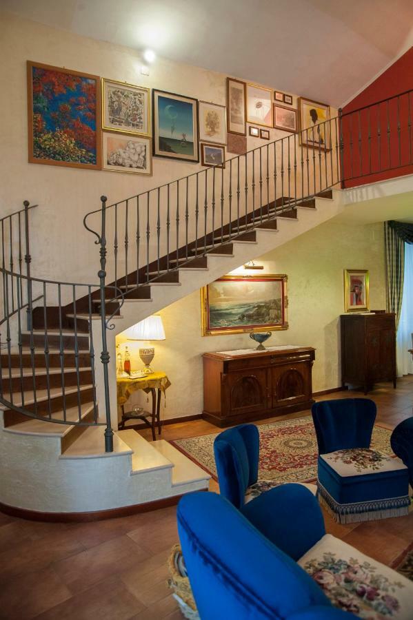 Residenza D'Oria B&B Фоджиа Экстерьер фото
